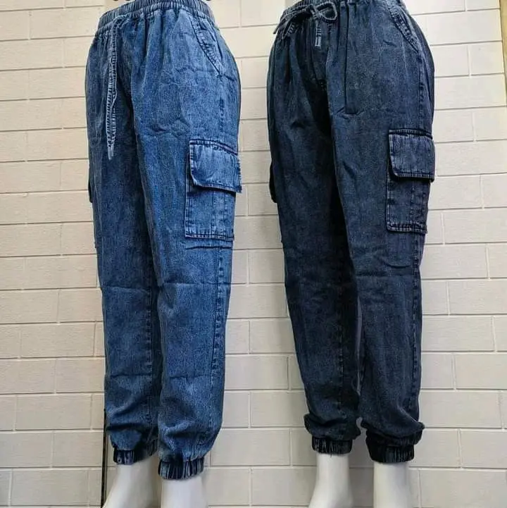 Celana  Jeans joger import model cargo pinggang karet ready diwarna gelap dan terang