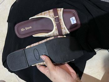 Product Review of Sandal Wanita Terbaru Kekinian 2025 Empuk Gaya Korean Style Viral from R**g 1