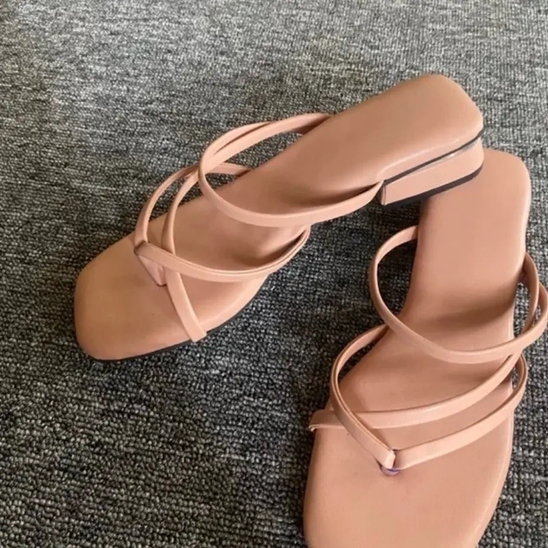 SELARA’S Nancy Sandal Teplek Hak 3cm 1