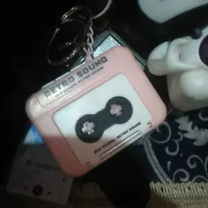 Gantungan Kunci Rekaman Suara Retro/ Mini Voice Recorder Keychain/Gantungan kunci rekam lagu unik | tape recorder Mini -ZS