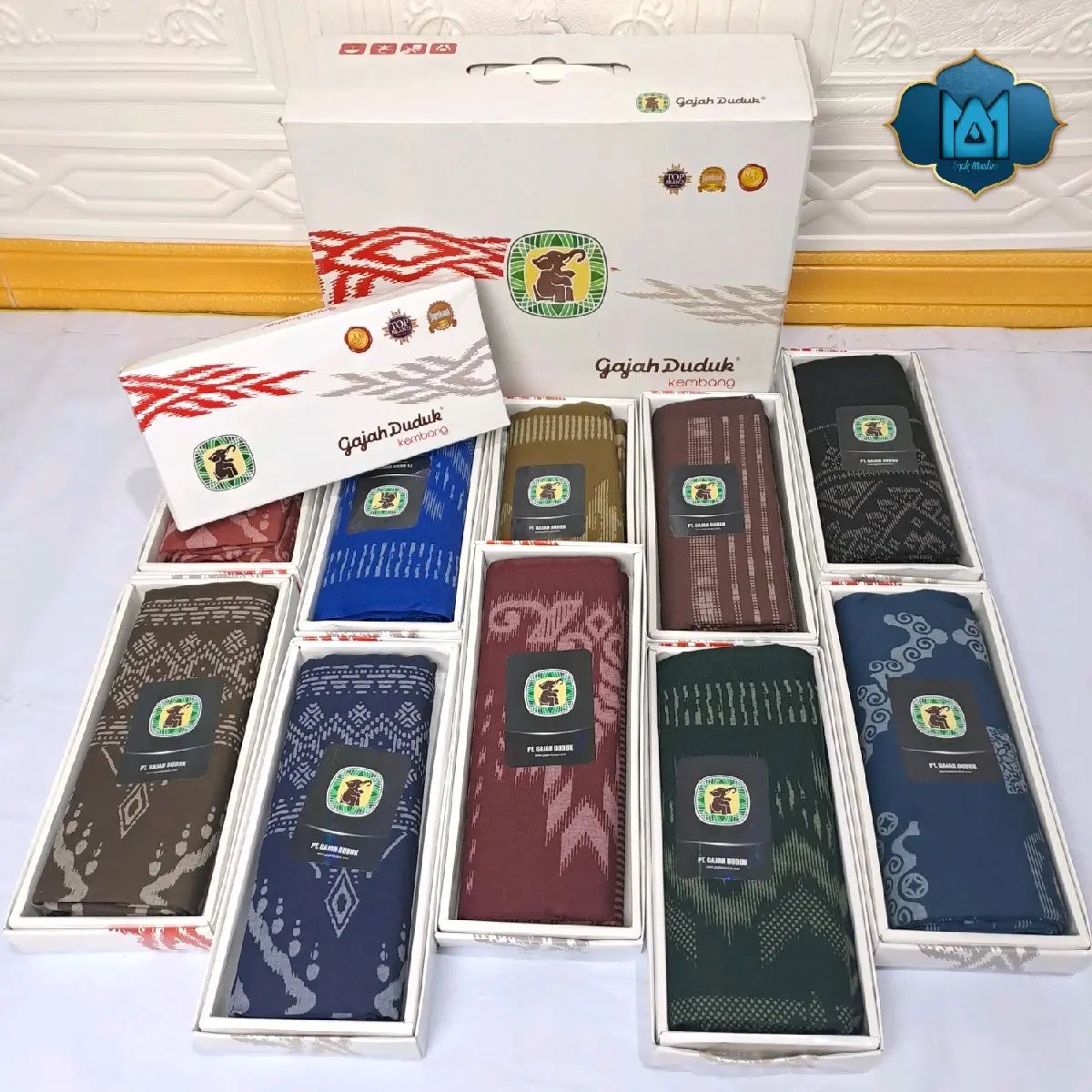 Sarung Gajah Duduk Motif Asia Kembang dan Kotak ukuran standar Dewasa Muslim