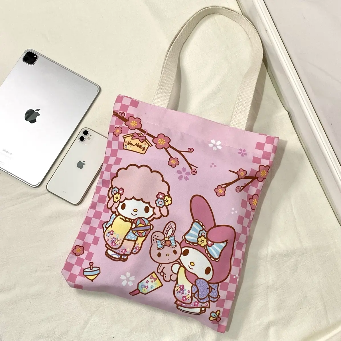 Totebag Canvas Seri Melody