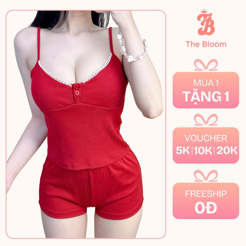 THE BLOOM CÓ MÚT Set Bộ Đồ Ngủ Nữ Áo 2 Dây Dáng Ôm Cổ Trụ Phối Nút Có Sẵn Mút Mềm Và Quần Đùi Dáng Ngắn Set Ngủ Nữ Mùa Hè Quyến Rũ - SE054