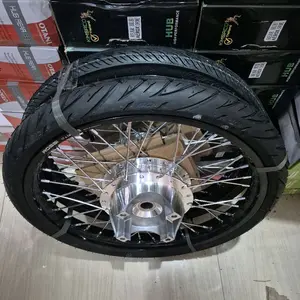 velg pcx 150 dan pcx 160 jari jari ring 17 plus ban ,velg v rossi ring 17 warna hitam