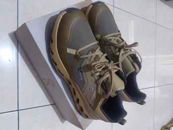 Product Review of SEPATU ON CLOUDHORIZON WATERPROOF GREEN from d**h 1