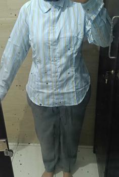 Product Review of Wispie Girl Boss Fitted Shirt | Kemeja kerja wanita fit garis stripe karet Lembut pink hijau biru from a**a 2