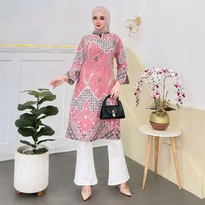 Tunik Katun Batik Wanita Modern Model Atasan Leher V Corak Khas Pekalongan