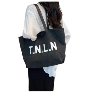 กระเป๋าผ้าใบขนาดใหญ่สำหรับผู้หญิงรุ่นใหม่ กระเป๋าสะพายข้างสบายๆ เหมาะกับทุกโอกาส กระเป๋าโททอล สำหรับนักศึกษาและใช้ในการเดินทางไปทำงาน