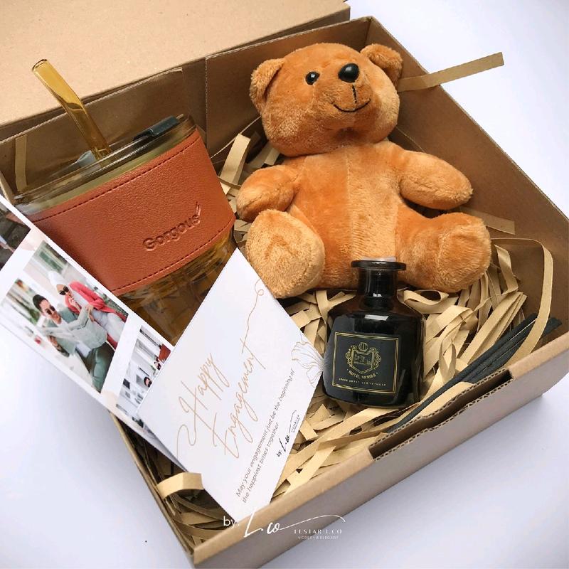 Ready stock Hampers lebaran / Kado wisuda / hampers ulang tahun / kado baby born 6