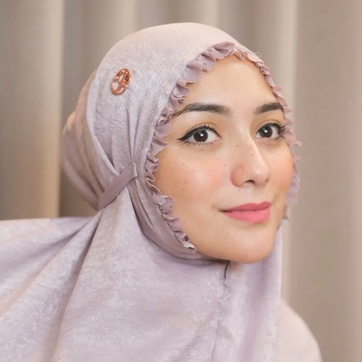 Mukena nayra silk dewasa Fahijablove adem lembut