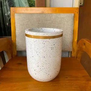 Pot tanaman Hias Terakota motif Terasso ukuran 25 cm