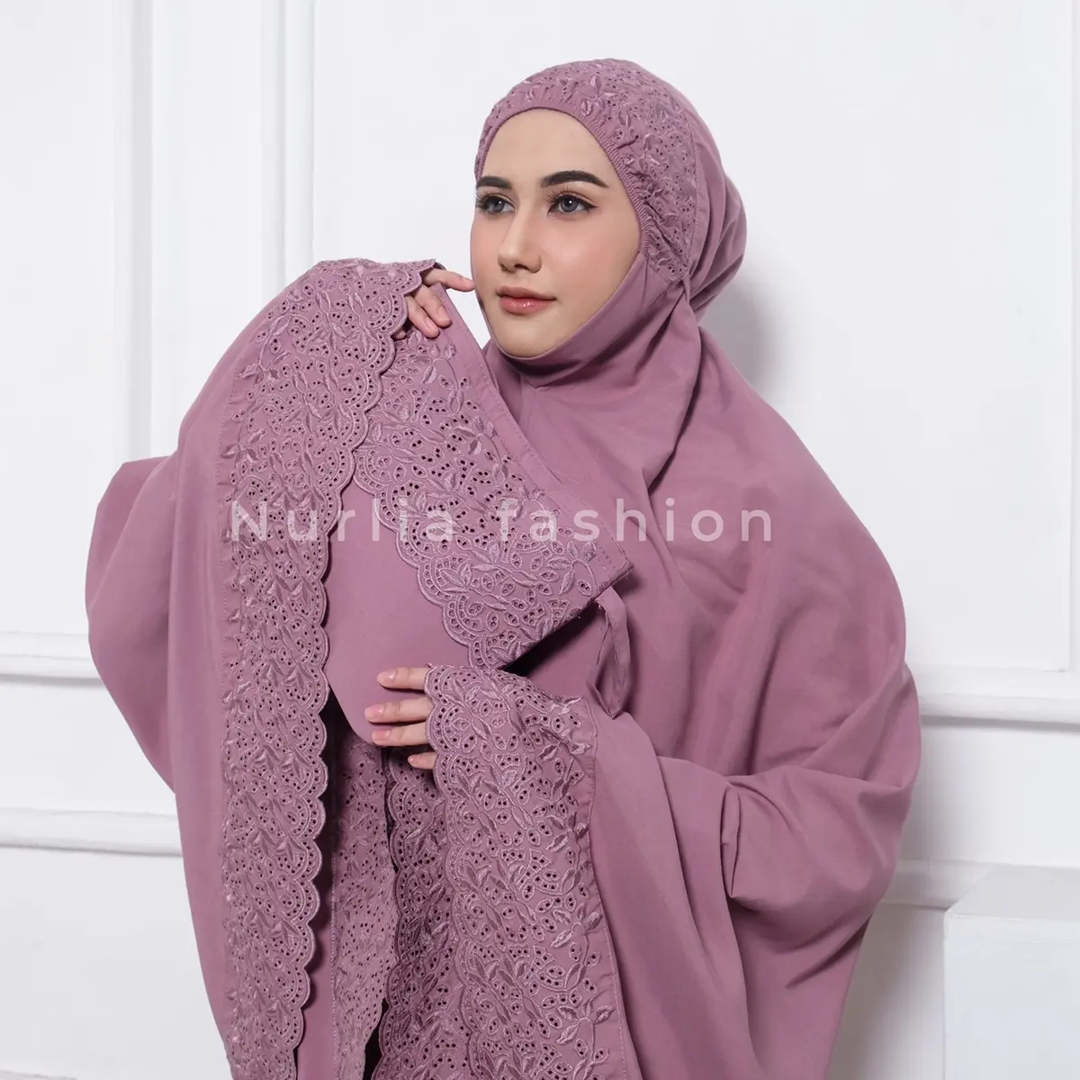 Mukena Traveling Khadijah Bordir Aisyah Mewah Cantik Dewasa Kain rayon coquette Nyaman Panjang Muslim Hitam Wanita Katun Pouch Bawahan Rose
