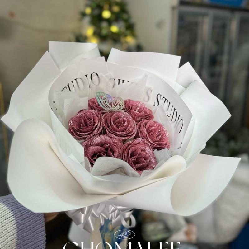 Chomalee “Glitter Roses Bouquet – ช่อกุหลาบกลิตเตอร์สุดหรู”
