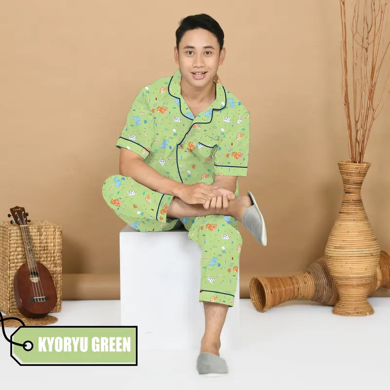 Nyenyak Piyama Dewasa Pria CP ( M, L, XXL ) Bahan Katun Sintetis / Motif Karakter / Setelan Baju Tidur Dewasa Cowok Lengan Pendek Celana Panjang - 5 7