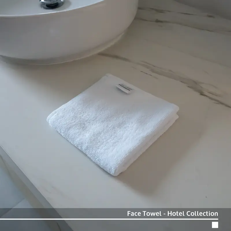 Handuk Muka / Face Towel 30x30 cm - Hotel Collection 0