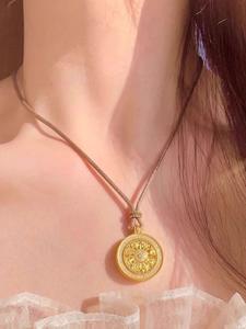 Dây chuyền la bàn may mắn, trangsuc xi macao cap，có thể xoay, Đa năng và phong cách