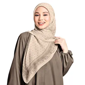 Taqiqoe Scraves Aghata Seris Hijab Voal Motif Segi Empat Syar'i 130x130 & Standar 115x115 Coal Sublime Lembut Nyaman Elegan untuk Segala Suasana
