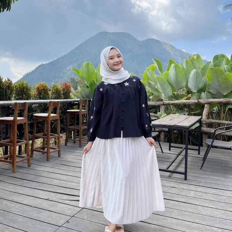 GEMPI LINEN BLOUSE WANITA 3