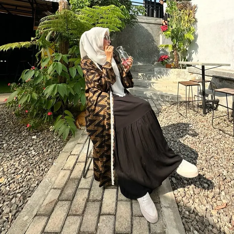 NEW PRODUK VAARIASI JUMBO LD 140  buat INERNYA  OUTER NYA LD 130 BAHAN RAYON TWILL CAKEP CANTIK FASHION KEKINIAN Dress Gold Hitam baju lebaran perempuan Muslim Wanita Gamis Setelan 7