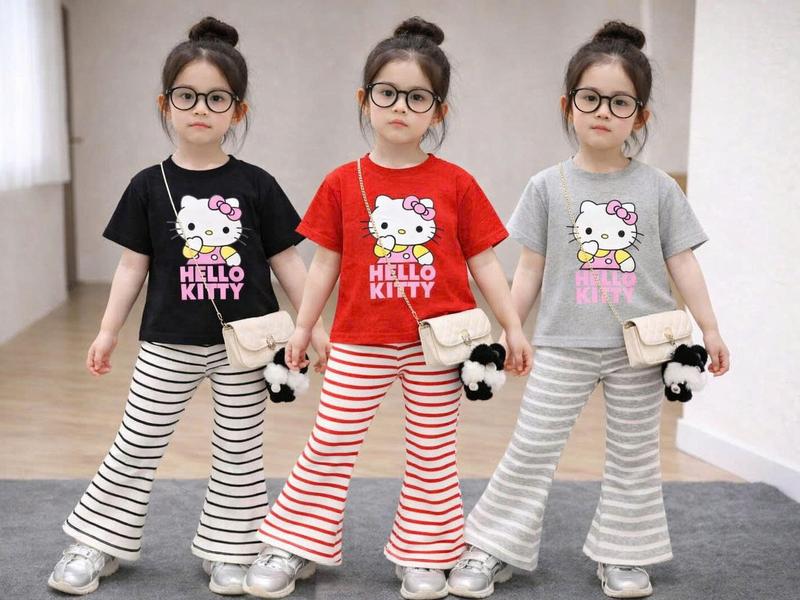  Set bộ áo thun quần ống loe in hình hoạt hình đáng yêu cho bé gái từ 10-30kg 