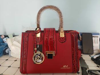 Product Review of TAS KERAMIK BEHEL ADRIANA MEGAN KODE 8332 from T**z 0