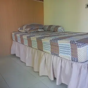 PROMO DISKON Bedskirt tertutup model minimalis penutup kolong kasur