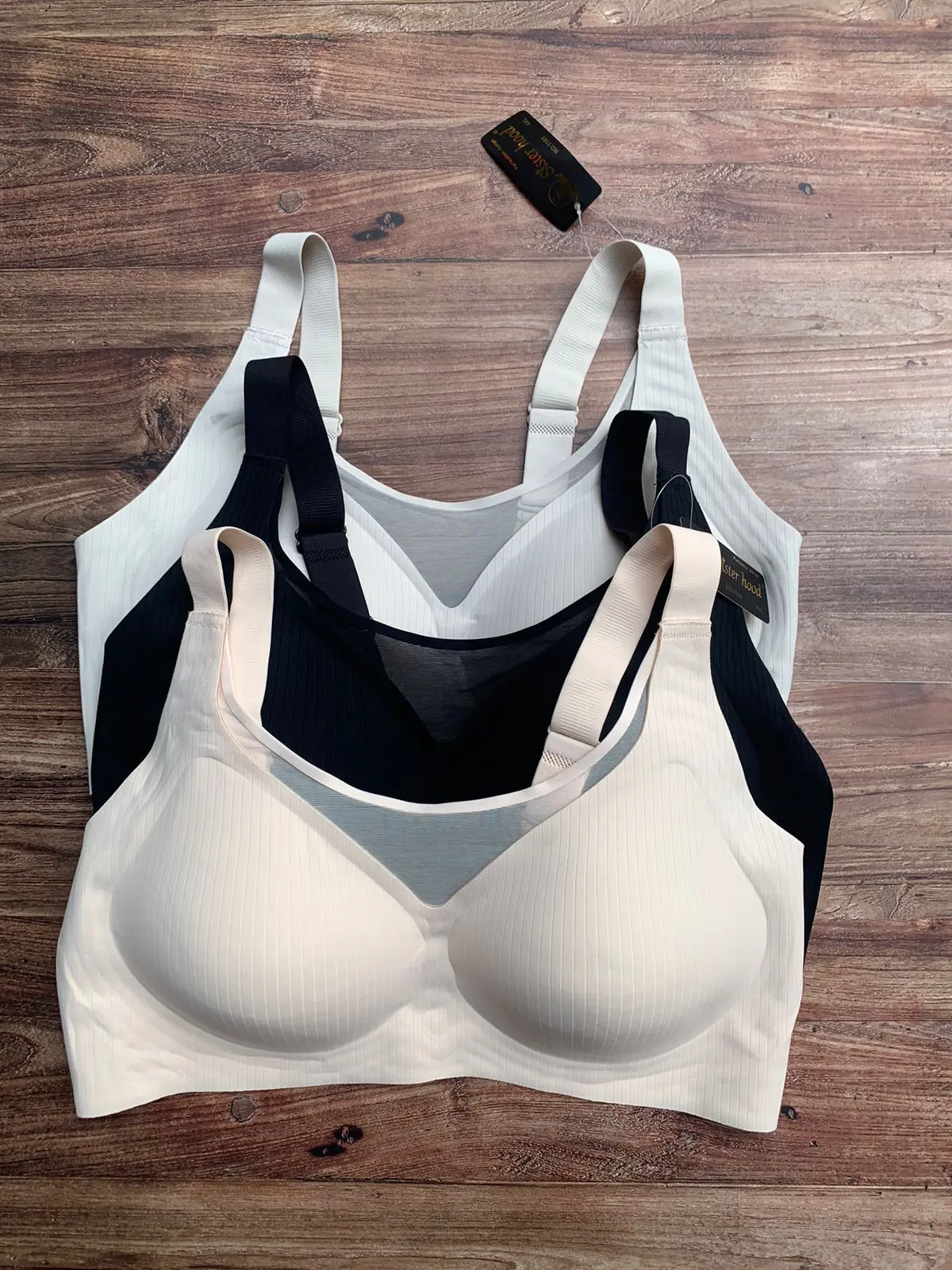 BRA SEMLESS SISTERHOOD C1101