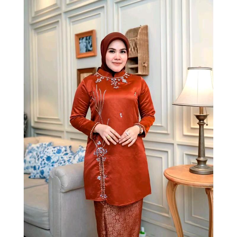 Kebaya tunik bridal terbaru 2025/Baju kebaya wanita melayu 7