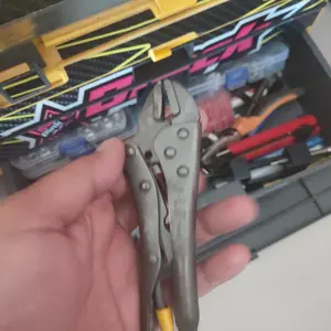 JLD Tang Jepit Buaya Locking Pliers Vise Grip Original Kuat - Carbon Steel Lebar Rahang 2.5cm/4.2cm/4.8cm Cocok untuk Rumah Tangga & Perbengkelan