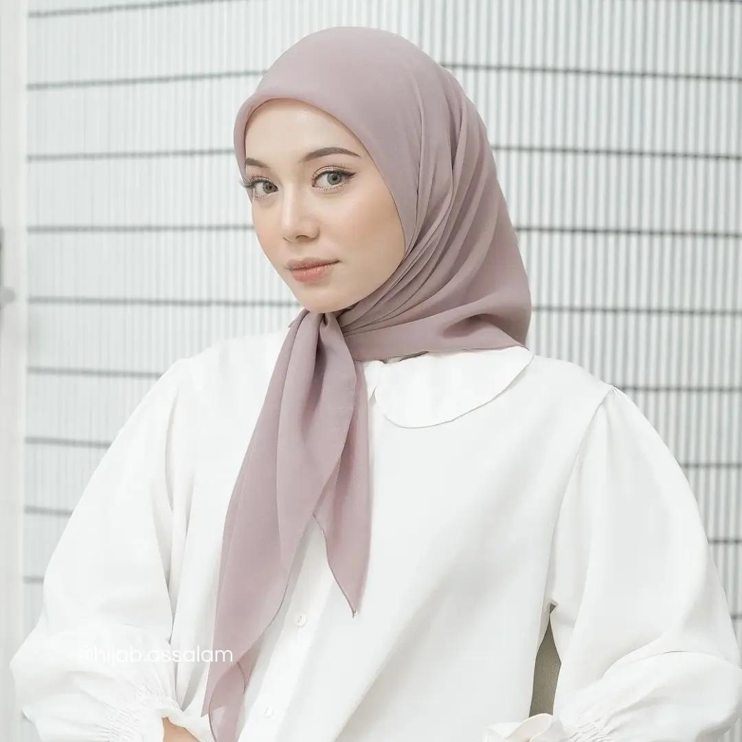 KHAKI Hijab Pollycotton Hijab square( Hijab Warna Khaki )