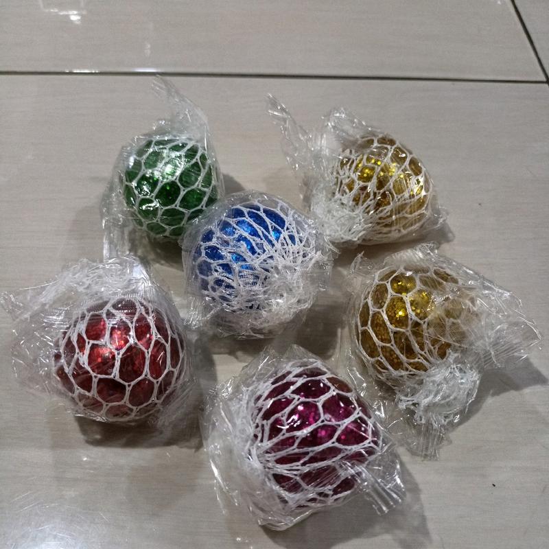 Mainan anak squishy mesh ball anti stress ball/bola anggur Toys 3