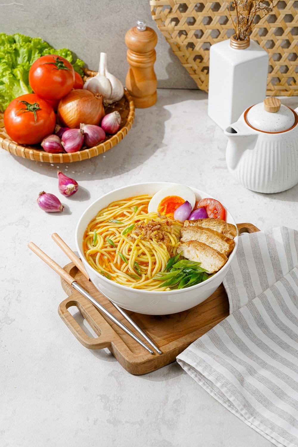 Ladang Lima - Mie Sayur Instan Bebas Gluten dan MSG ( Gluten Free Veggie Noodle ) 76g - Ayam Bawang