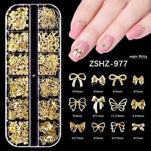 1 bok persegi logam 7 motif /  asesoris nail art