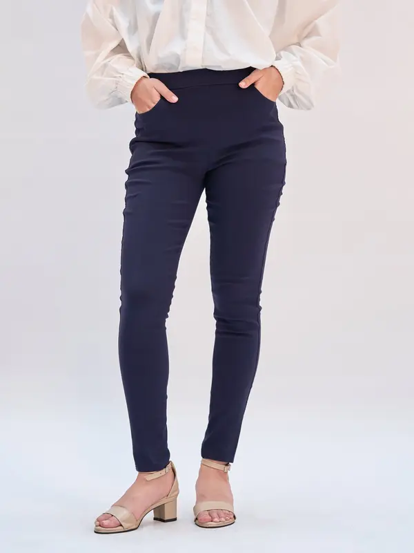 Iro Light Cotton Denim Stretch - Celana Jegging Stretch Premium 8