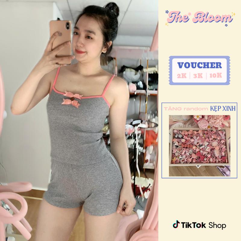 THE BLOOM [CÓ SIZE] Set Bộ Đồ Ngủ Nữ Áo 2 Dây Đính 2 Nơ Xinh Và Quần Đùi Ngắn Ôm Body Cạp Thấp Chất Gân Len Cotton, Bộ Đồ Ngủ Nữ Mặc Nhà Ôm Body Dễ Thương  - SE046 đồ  ngủ  nữ  dễ  thương