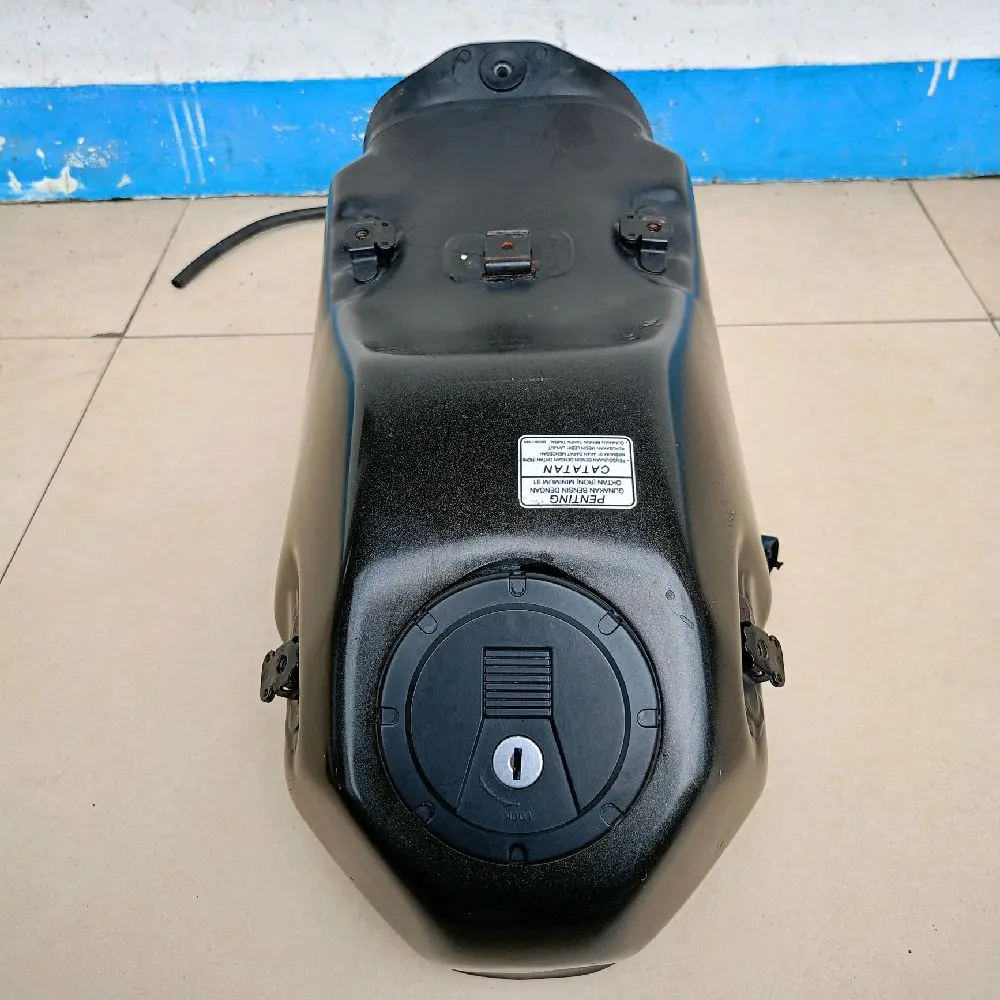 tangki bensin klx 150 dtracker tengki besi kawasaki klxbf klxg dtracker150se copotan cabutan asli bawaan motor Motorcycle