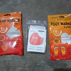 1 Paket Anti Hypothermia Emergency Blanket Foot Warmer dan Hand Warmer Pendaki Gunung