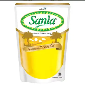 Sania Minyak Goreng Pouch 2L sania 2 liter