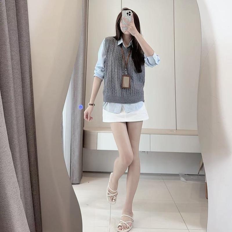 inspo outfitÁo Ba Lỗ Mới Áo Ba Lỗ Len Cổ Chữ V Xoắn Màu Trơn Váy Băng Quấn Ngắn Phong Cách Hàn Quốc Mùa Xuân Và Mùa Thu Dệt Kim Cho Nữ Quần Áo Nữ fall&winter Top Women