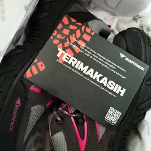 SEPATU GUNUNG WANITA TRACKING RUBTRACK MAHAWU WOMEN SEPATU TRACKING HIKING WANITA OLAHRAGA OUTDOOR