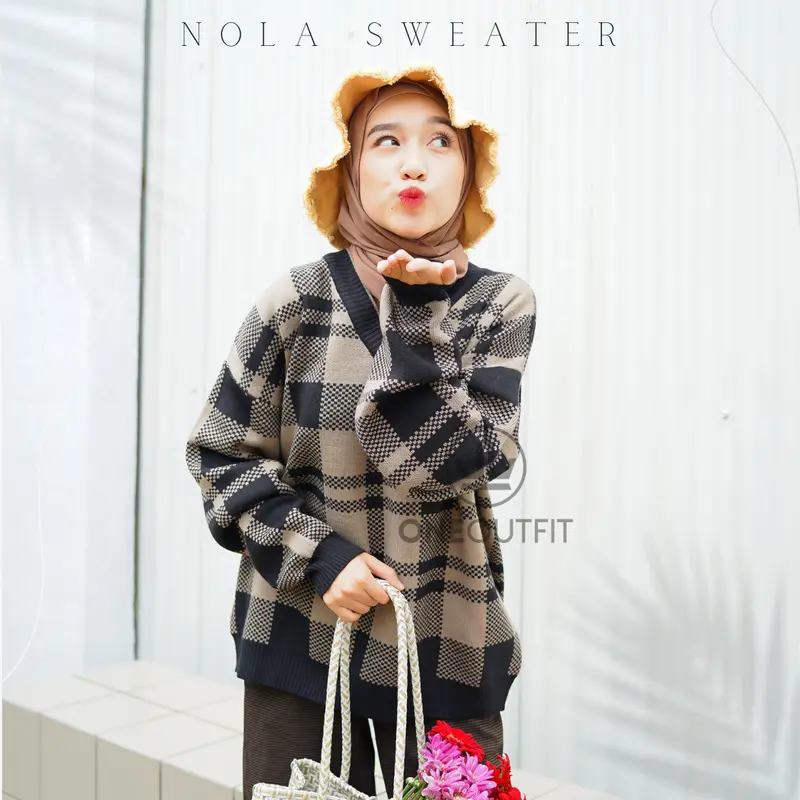 Oneoutfit Sweater Rajut Wanita Premium Terbaru Motif Kotak Nola Oversize Bahan Knit Halus Lembut 5