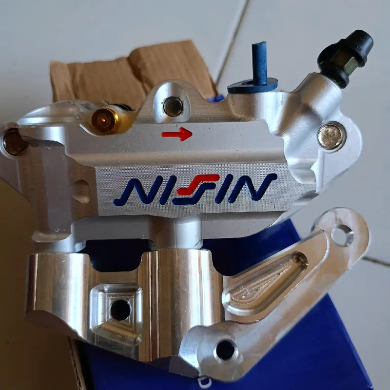 KALIPER NISIN 4 PISTON SET BRACKET NINJA 1