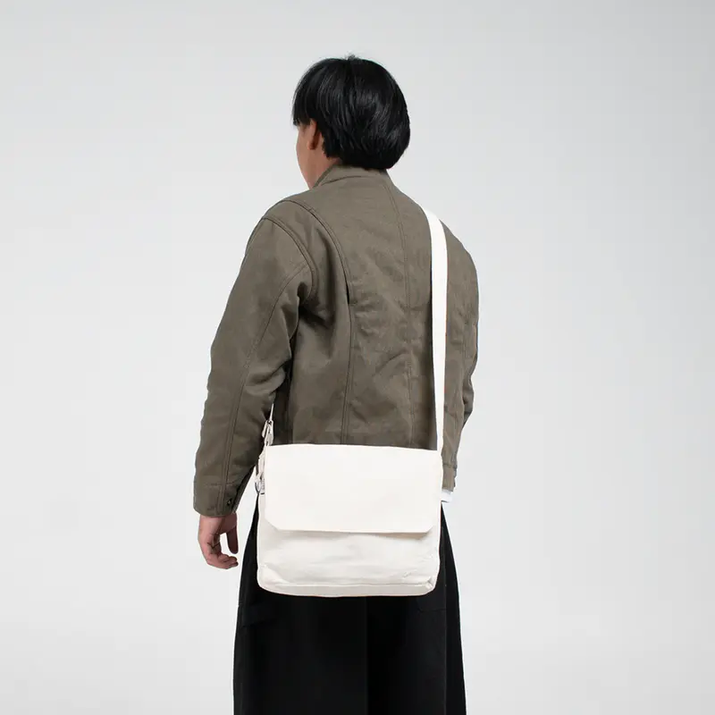 Flap Bag by Money Alter / Tas Selempang Bahan Kanvas 2 Size 0