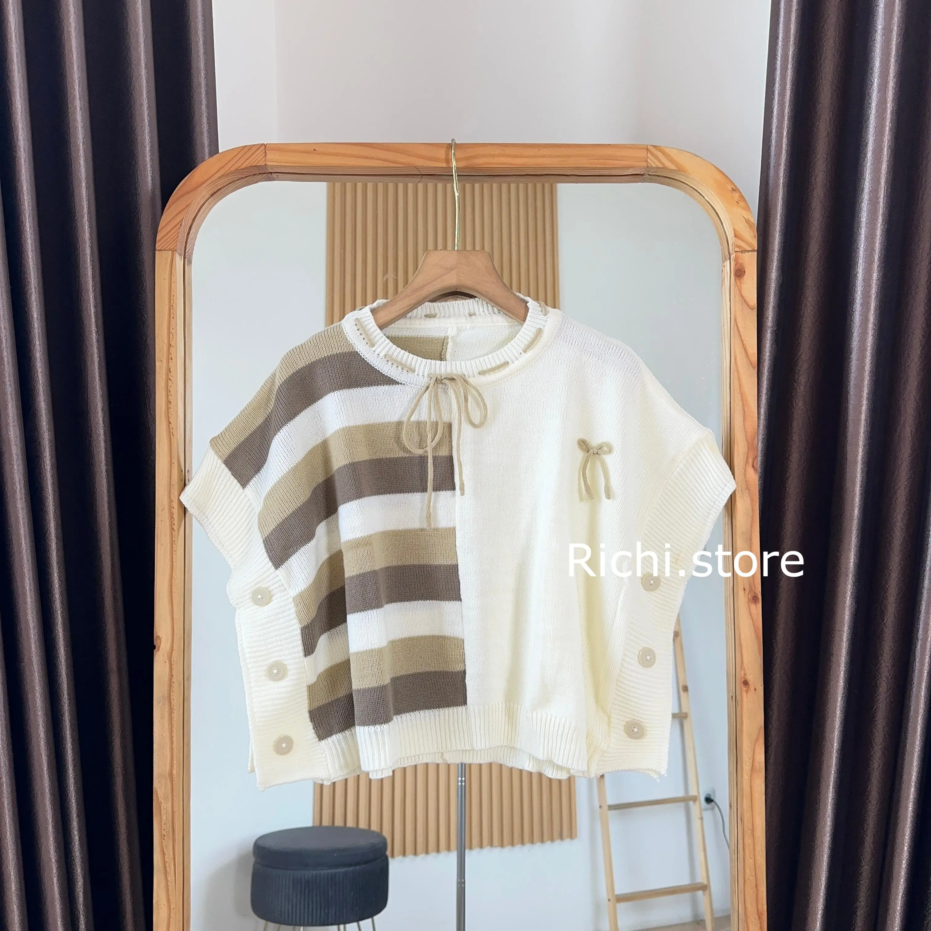 Faridha Vest Crop Salur Pita Rajut Atasan Wanita Pendek Knitwear Rompi Kancing