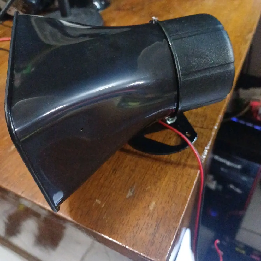 ALARM JUAL ES KRIM CHAMPINA