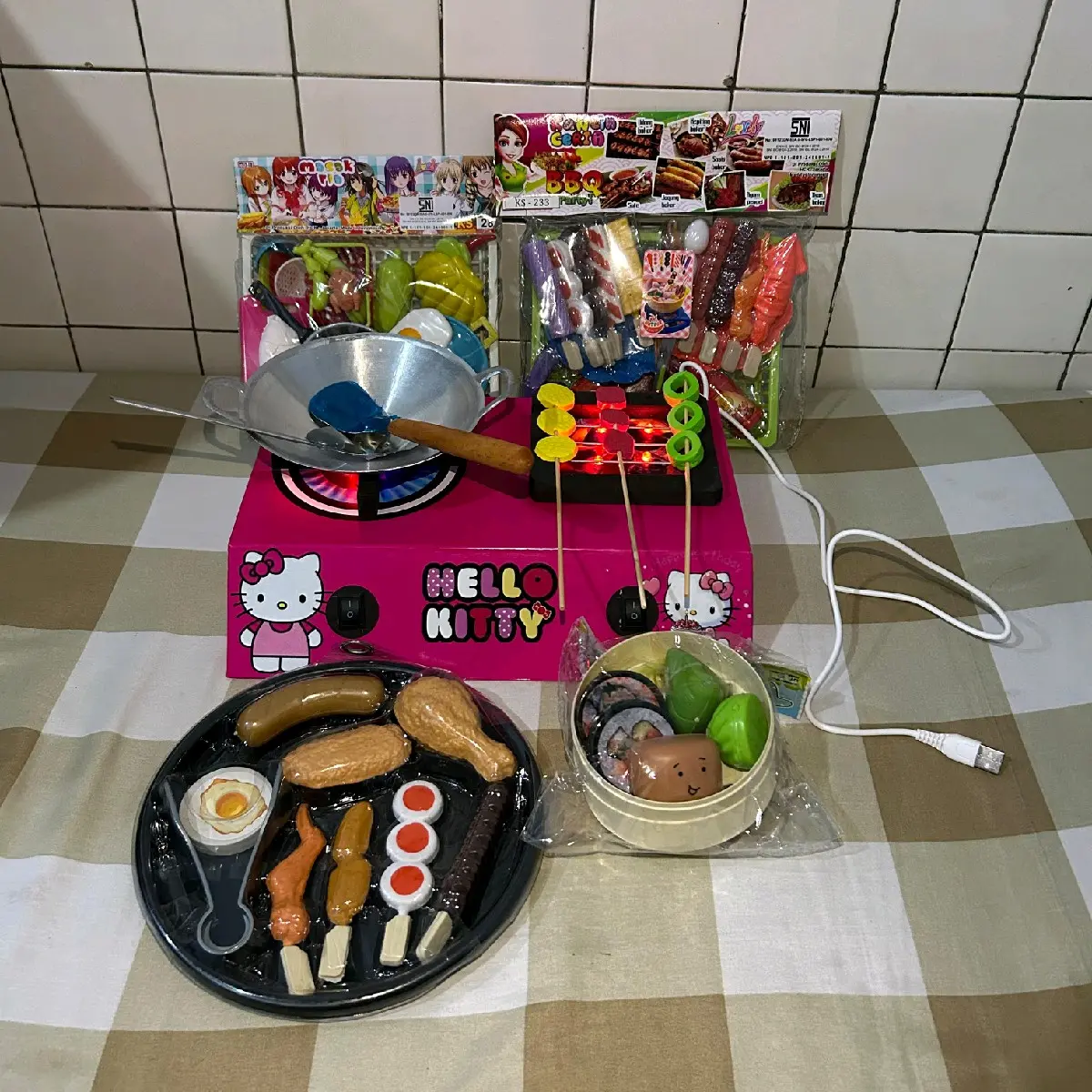 Set Kompor Lampu Led HELLO KITTY / Kompor Mainan 2 Tungku / Set Mini Masak Masakan Anak Toys