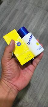 Product Review of [Kulit Kombinasi][IN VIVO & NON COMEDOGENIC TESTED]UNITARY Global Suncare Physical Sunscreen 50ml UV Protector SPF 50+ PA++++Mixed Skin Non-Acne glowing Sesuaikan keseimbangan air dan minyak Mengurangi jerawat bruntusan dan kusam Mudah diserap from D**O 3