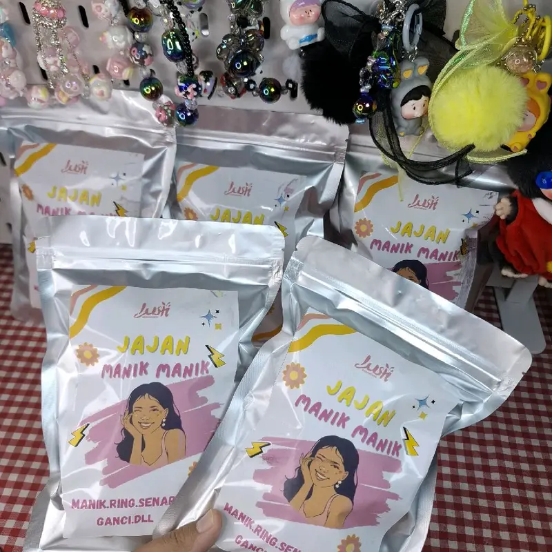 Blind Pack Manik-Manik Meronce DIY | Paket Kreatif Isi Random 1