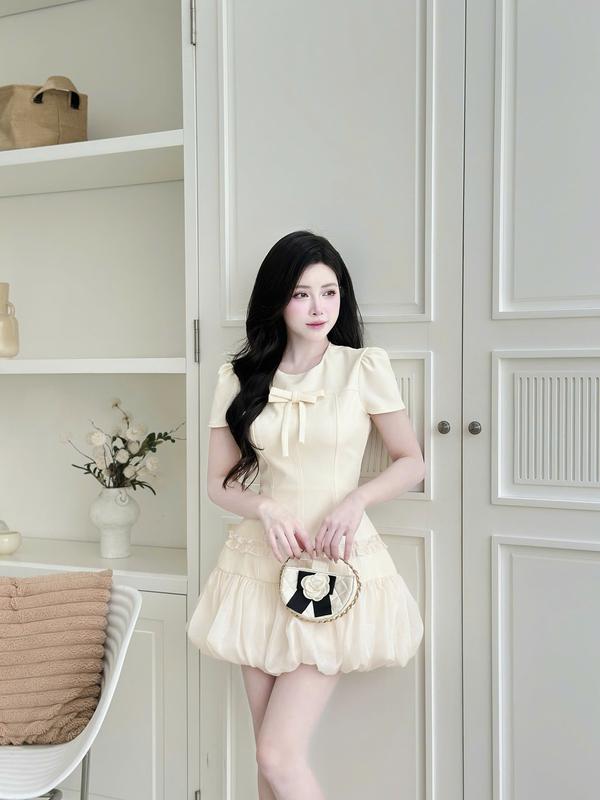 Đầm thiết kế dáng bí xoè tay cộc đính nơ cổ tròn tiểu thư sang chảnh cho nữ KEELIN BEAUTY