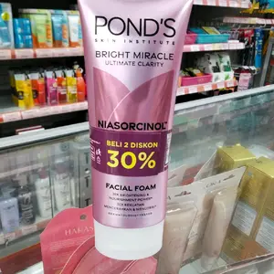 Pond's Bright Miracle Ultimate Clarity Niasorcinol 2*100gr Sabun Muka Diskon 30% untuk Kulit Cerah dan Sehat